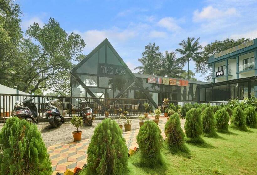 Fabhotel Resort De Ashvem