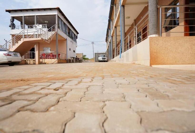 מלון כמוסות New Waves Accommodation & Liquor