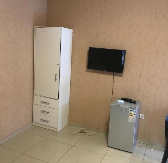 מלון כמוסות New Waves Accommodation & Liquor