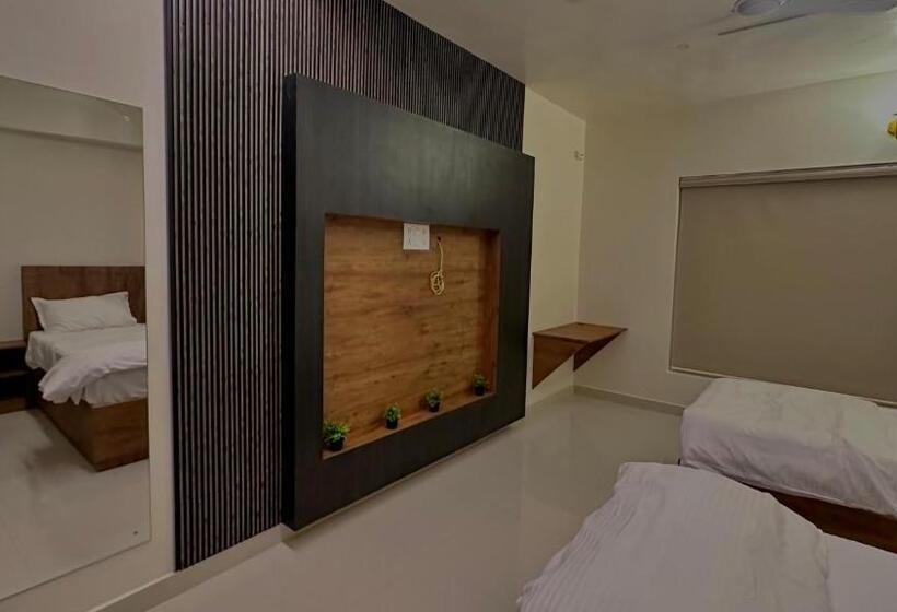 Отель Drizzledrop Inn Chennai