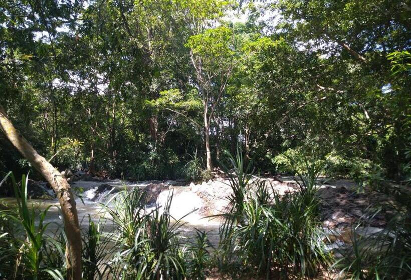 בית מלון כפרי Yonan River Face