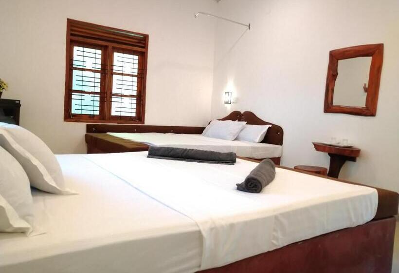 בית מלון כפרי Yonan River Face