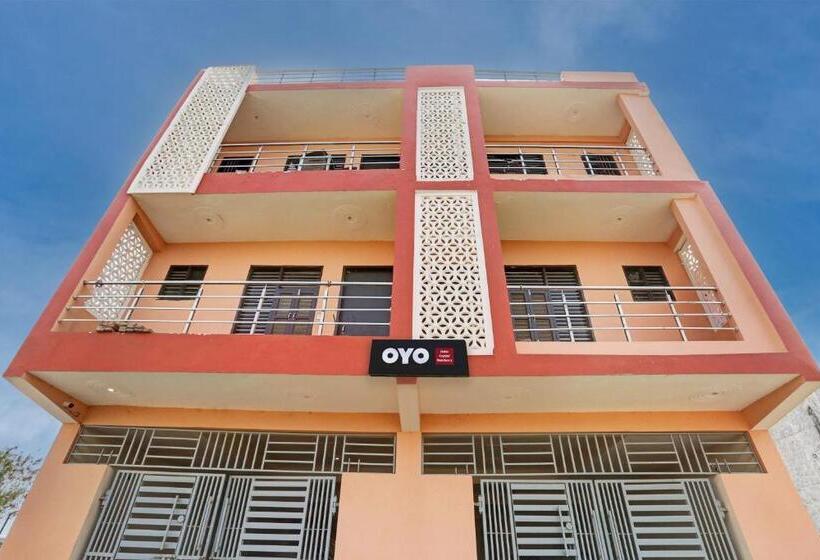 ホテル Flagship Crystal Residency