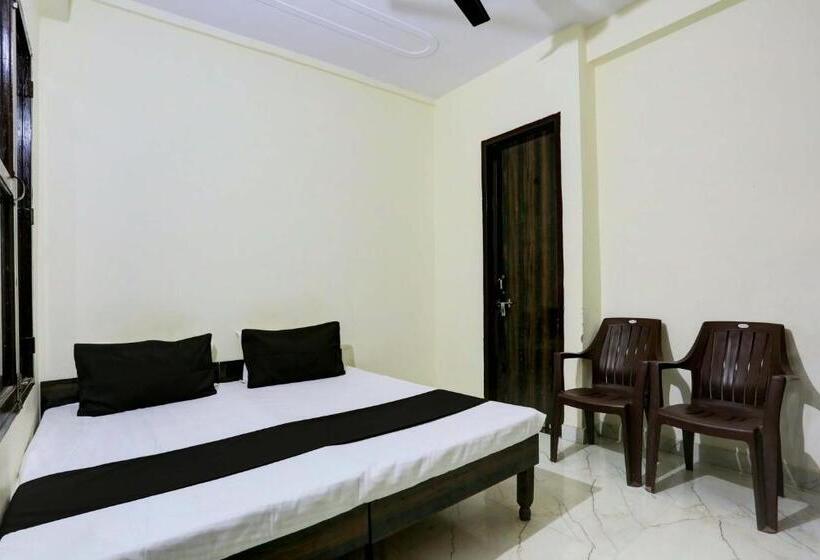 ホテル Flagship Crystal Residency