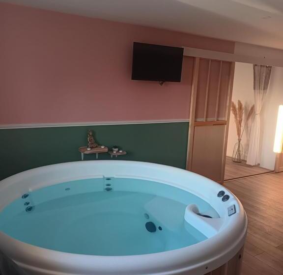 בית מלון כפרי Gîte Et Spa Au Secret Du Bonheur