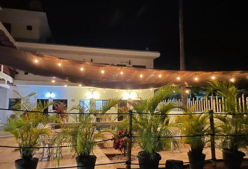 فندق Kale  Iztac