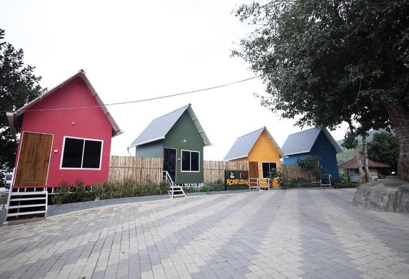 호텔 Konfudha Resort