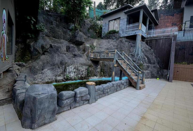 호텔 Konfudha Resort