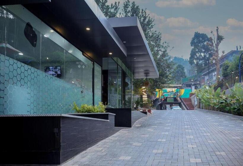 호텔 Konfudha Resort