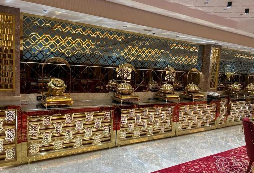 فندق Krystal Klyde Inn