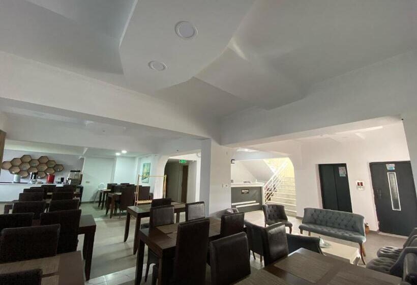 هتل Kumru Suites