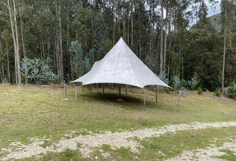 ホテル La Roca Glamping