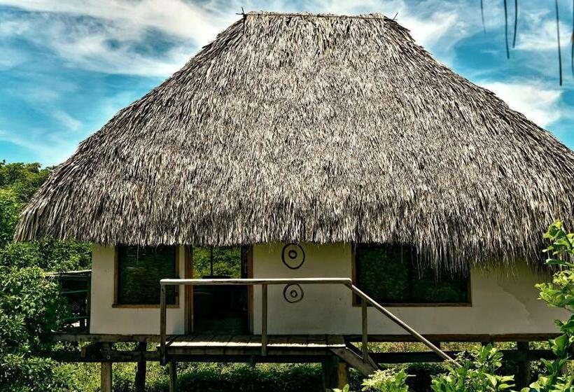 فندق Miravalleecosurf