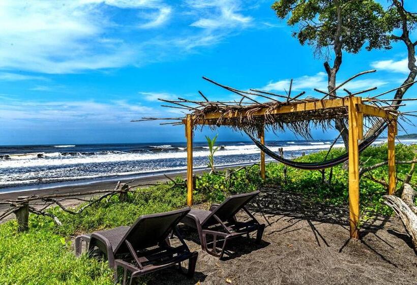 فندق Miravalleecosurf