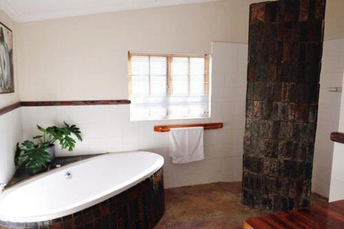 فندق Netherwood Farm