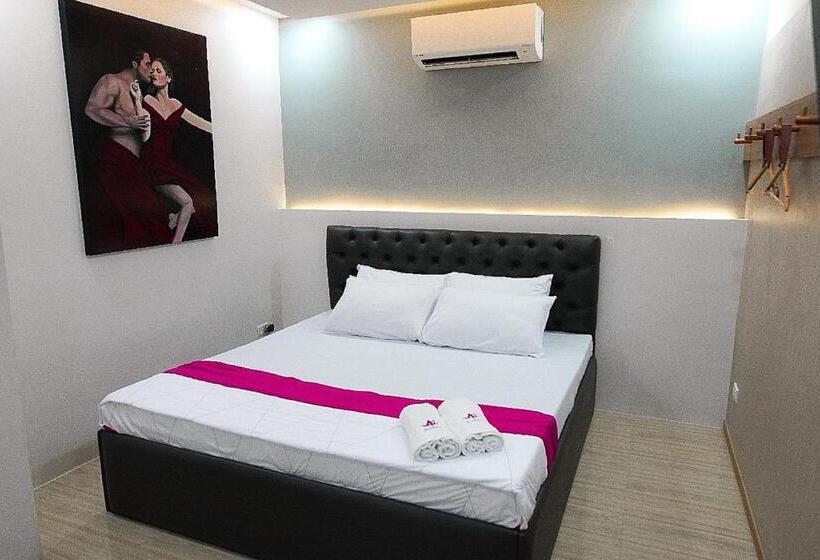 فندق Oyo 1030 Ai