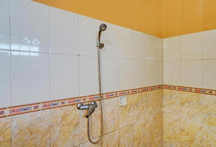 ホテル Oyo 93229 P3 Guest House