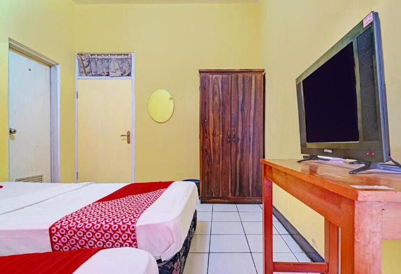 ホテル Oyo 93229 P3 Guest House