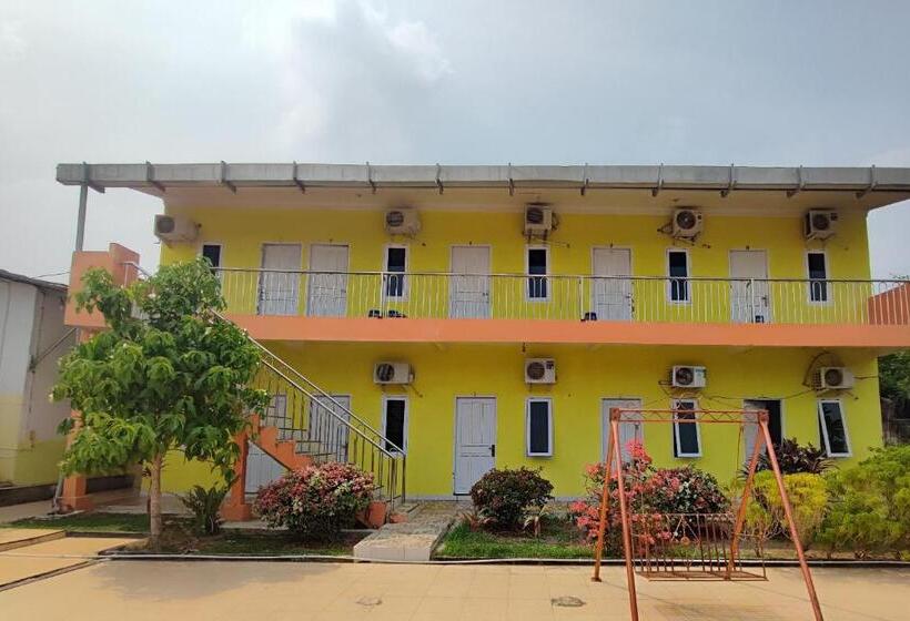 Отель Oyo 93252 Garuda Bandara Guesthouse