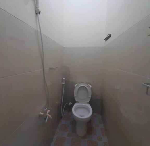 ホテル Oyo 93274 Oren Home Bekasi