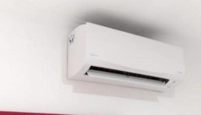 호텔 Oyo 93286 Yellow House Syariah