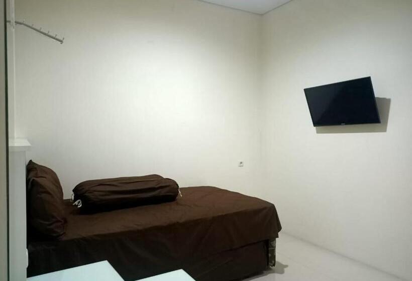 فندق Oyo 93303 Lourdes Blessing Hill