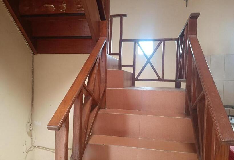 فندق Oyo 93303 Lourdes Blessing Hill