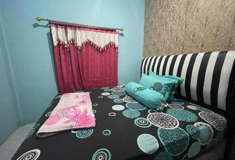 هتل Oyo 93308 Lima Saudara Syariah