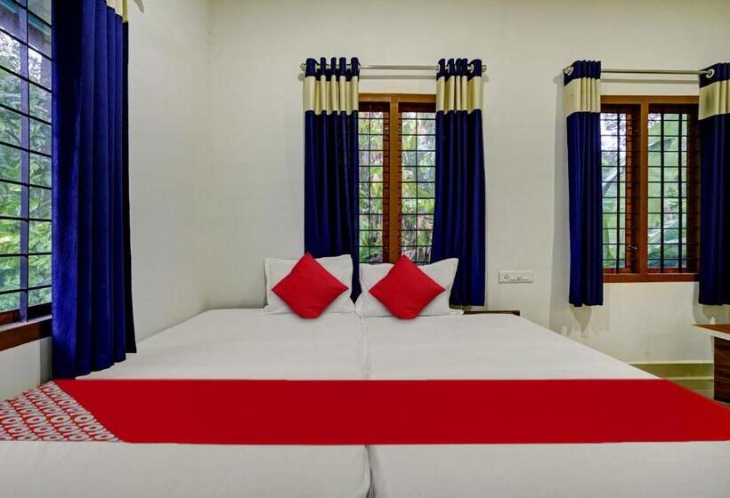 Отель Oyo Green Valley Home Stay