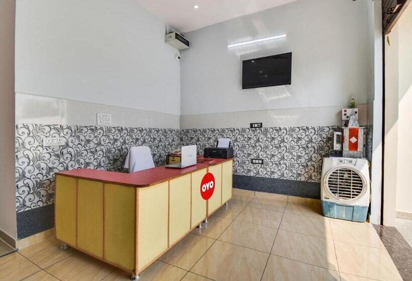 Отель Oyo Star Light