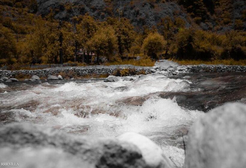 Отель Rrr Grand