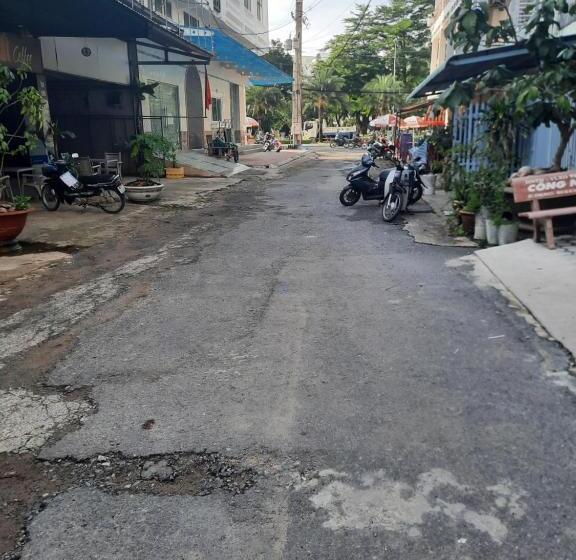 酒店 Ruby Kim Yến