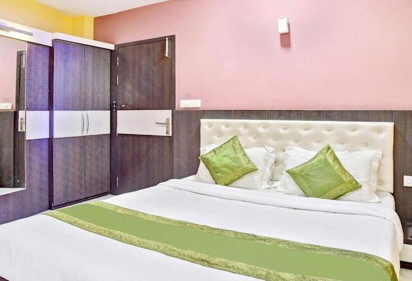 هتل Sathi Residency