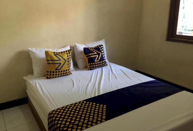 فندق Spot On 93290 Homestay Betro Syariah