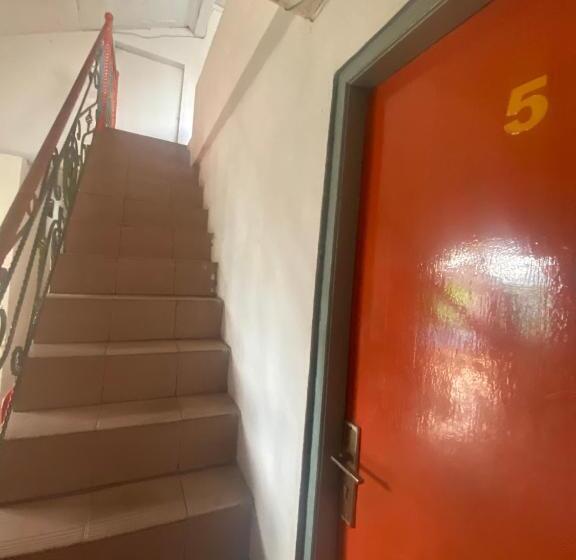 בית מלון כפרי Spot On 93312 Homestay Orange