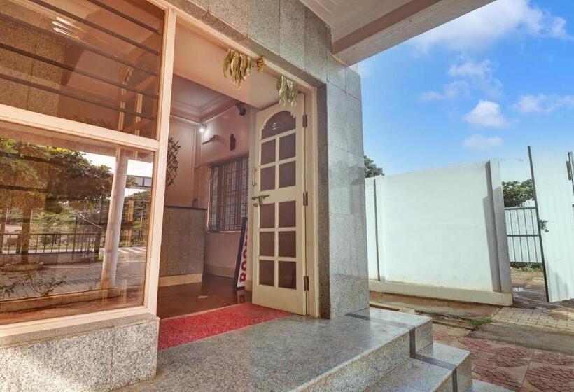 בית מלון כפרי Spot On Ganga Yatri Nivas