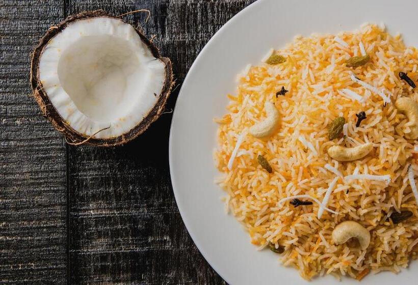 فندق Spot On Nakshathra Residency
