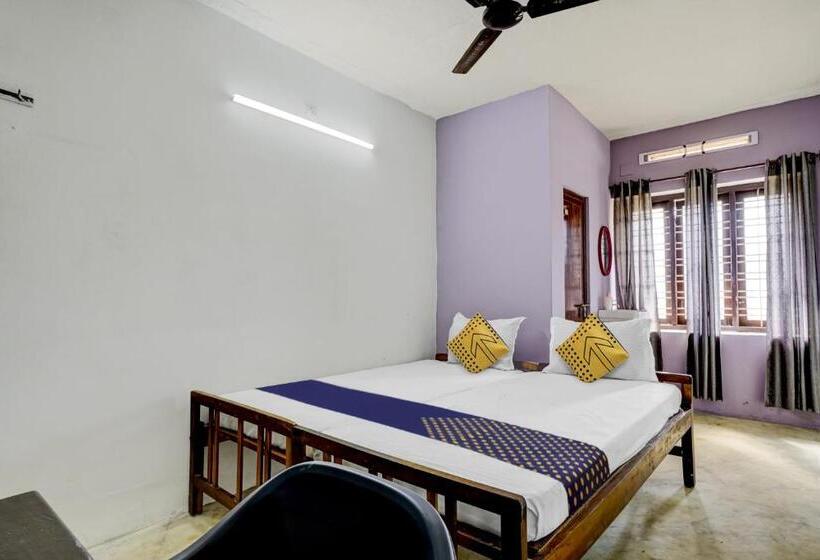 בית מלון כפרי Spot On Nakshathra Residency