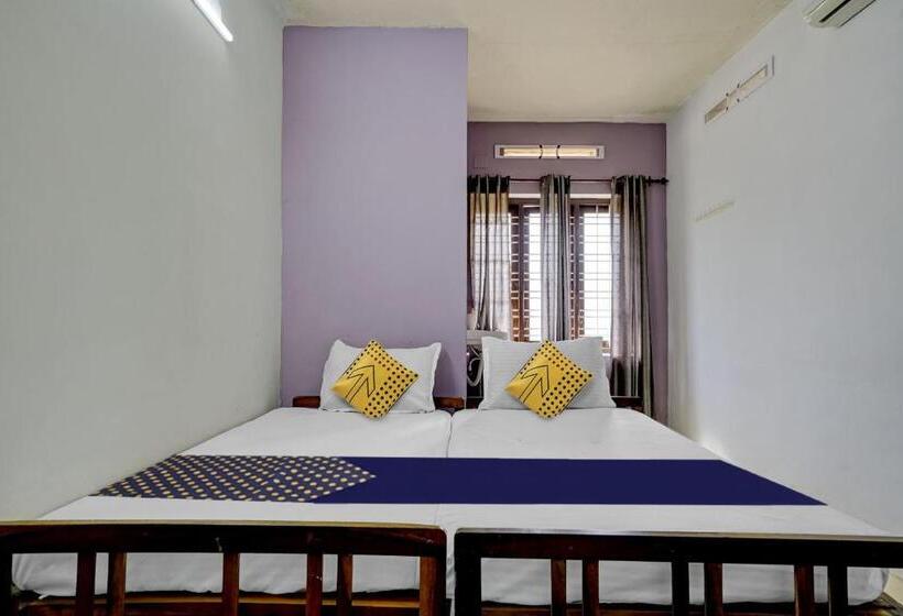 בית מלון כפרי Spot On Nakshathra Residency