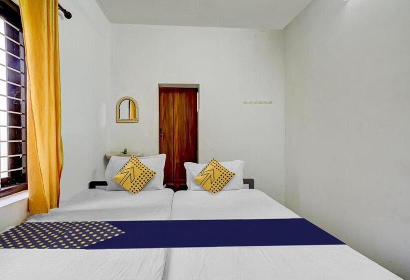 בית מלון כפרי Spot On Nakshathra Residency