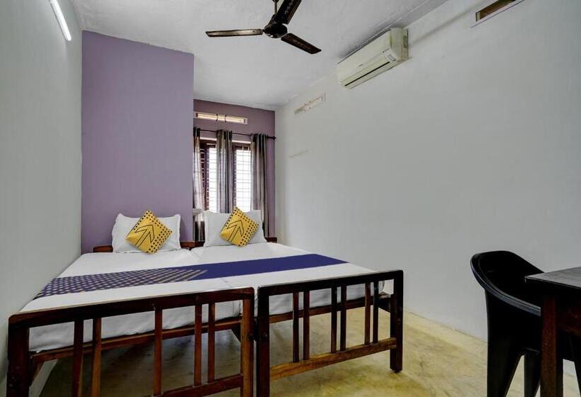 בית מלון כפרי Spot On Nakshathra Residency