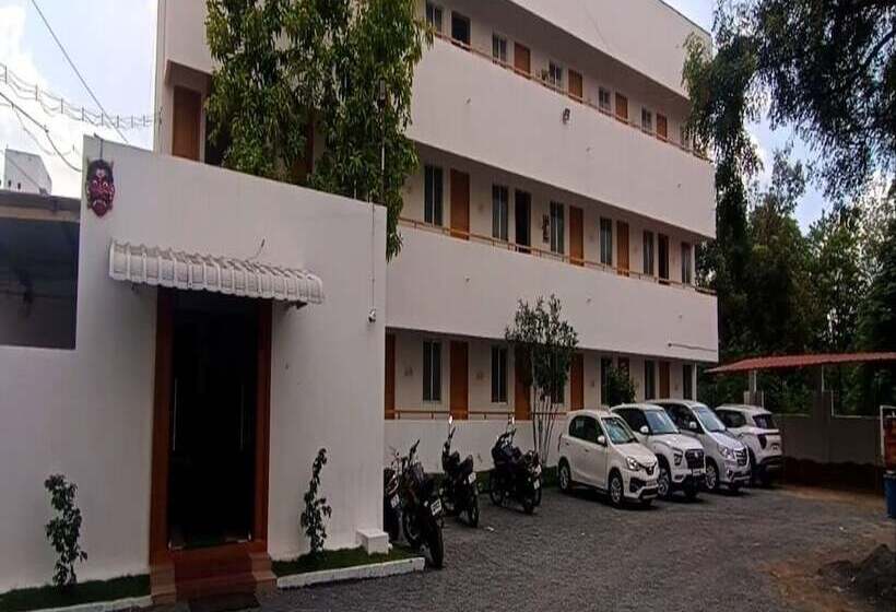 Отель Sri Sakthi