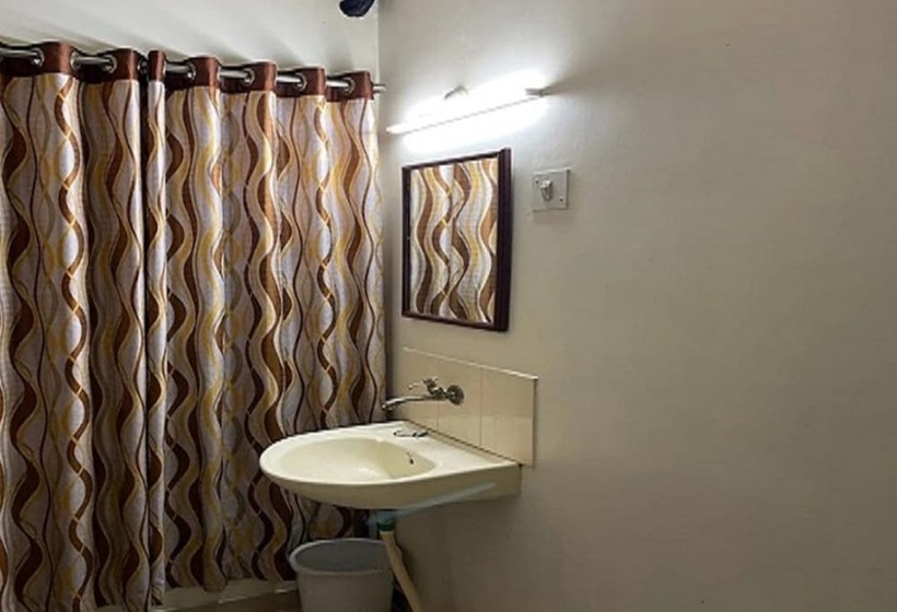 Отель Sri Sakthi