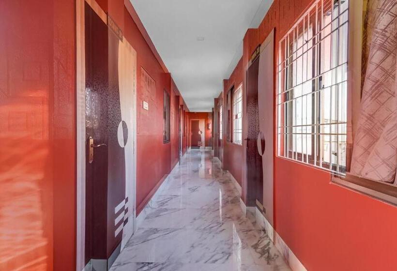 فندق Super Oyo Flagship Purnima