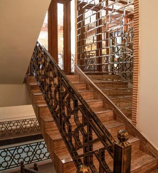 בית מלון כפרי Suzangaron