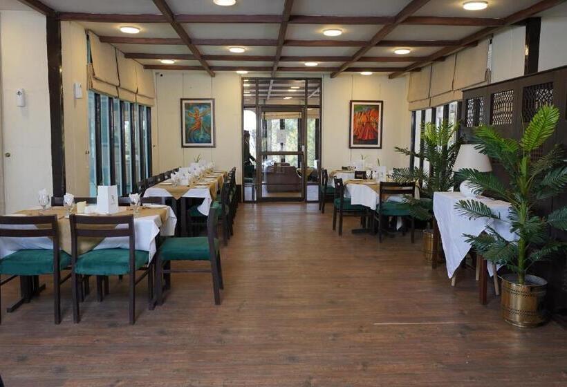 Hotel Terrace Hills Resort