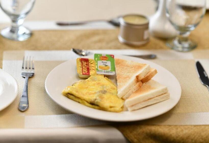 Hotel Terrace Hills Resort