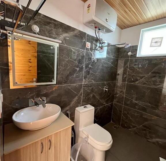 ホテル The Deodar Stays