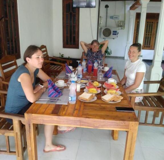 Отель The Green Heritance Habarana