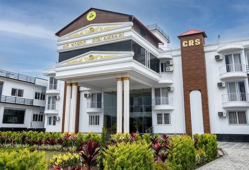 בית מלון כפרי Treebo Siri Ambari Resorts